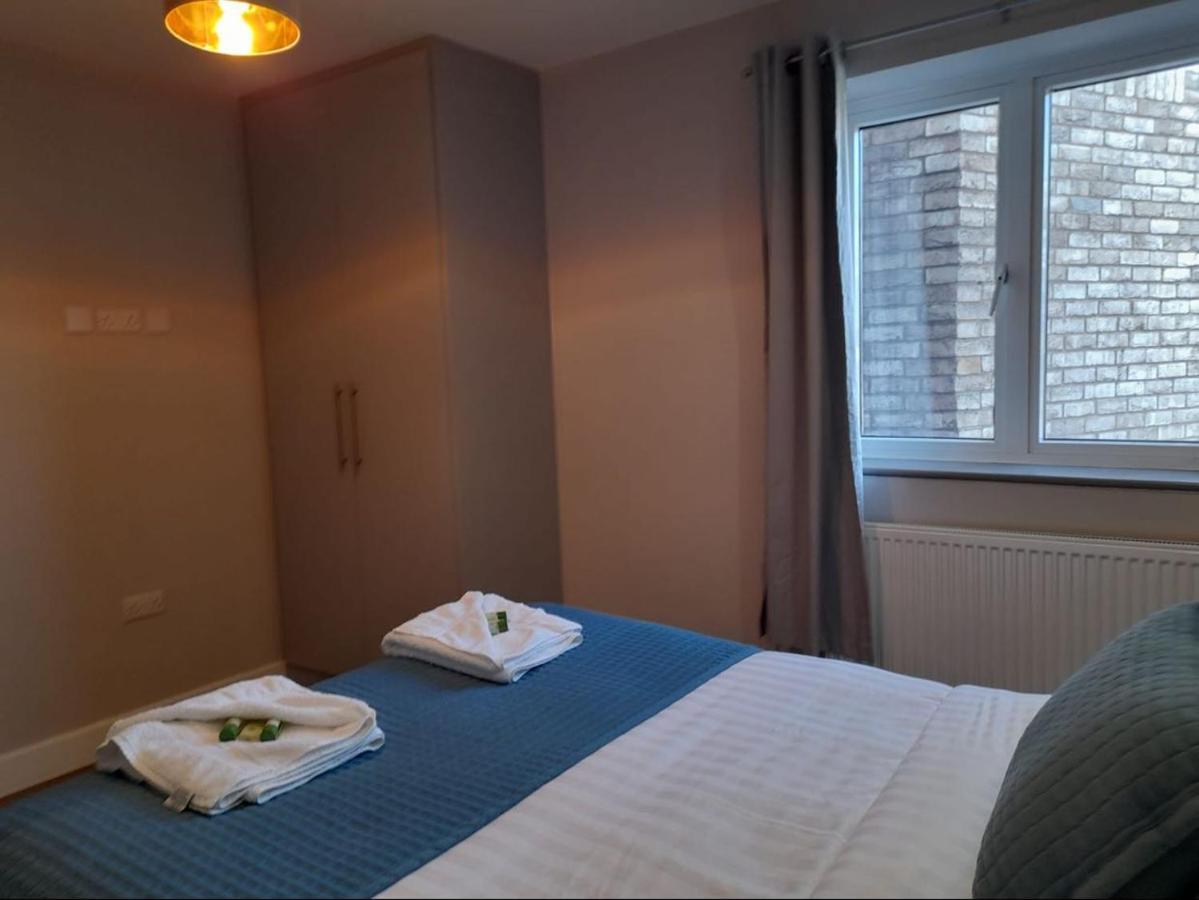 Apartments Heathrow - Hounslow Cranford 외부 사진