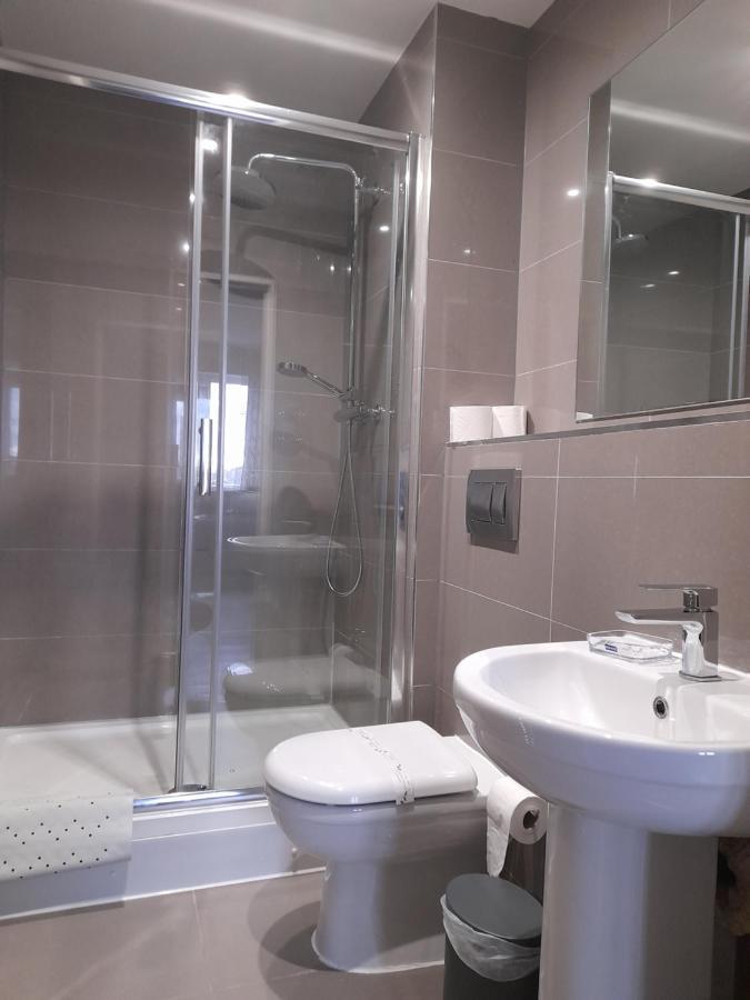 Apartments Heathrow - Hounslow Cranford 외부 사진