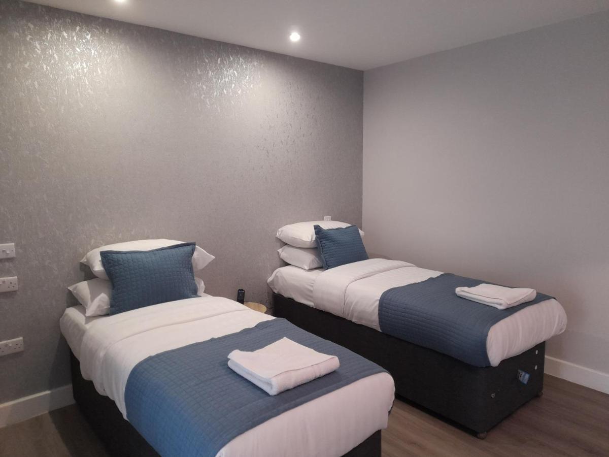 Apartments Heathrow - Hounslow Cranford 외부 사진